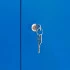 Armoire informatique. Tampons en plastique anti-bruit sur les portes. Fermeture par clés. Armoire informatique. Tampons en plastique anti-bruit sur les portes. Fermeture par clés.